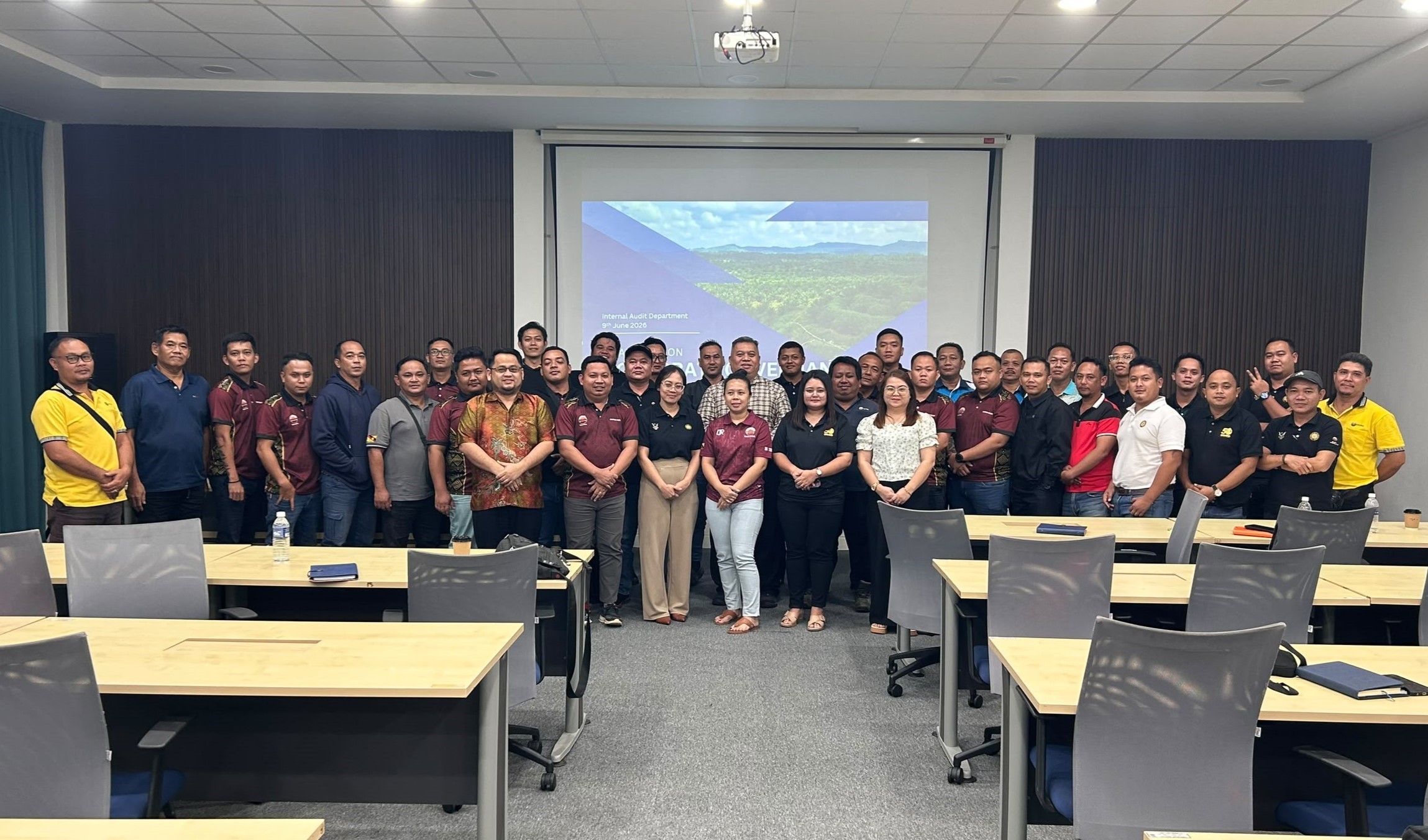 Corporate Governance & Risk Management Training